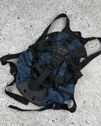 Рюкзак Oakley Vintage Mini Icon Bag